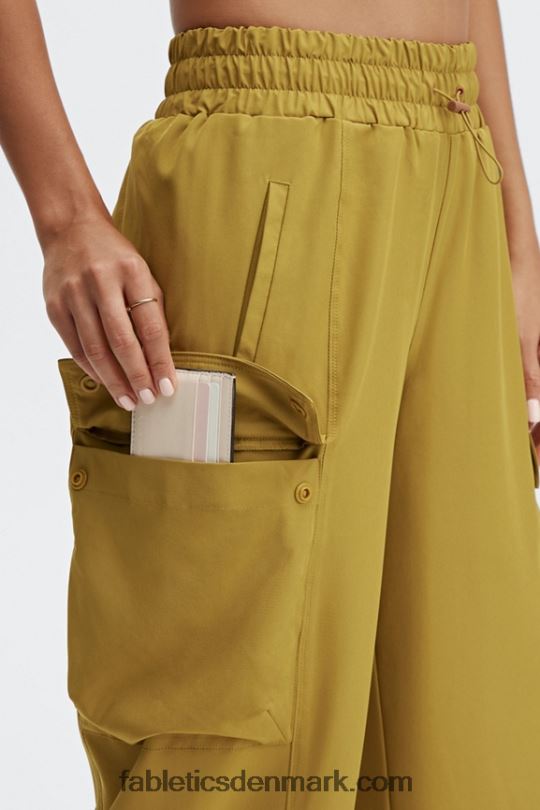 Fabletics Kvinder eleanor cargo træningsbukser PNX2T176 mineralgrå/jordbærrød