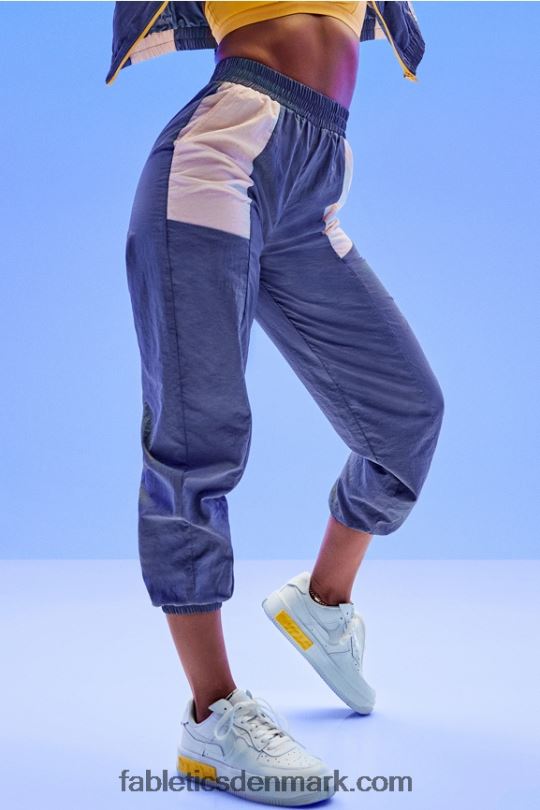 Fabletics Kvinder kickback tofarvet træningsbuks PNX2T127 sukkerblomme/sort prik