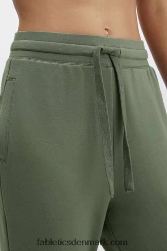 Fabletics Kvinder luksus frotté jogger 3 PNX2T24 vasket elektrisk kirsebær/hvid