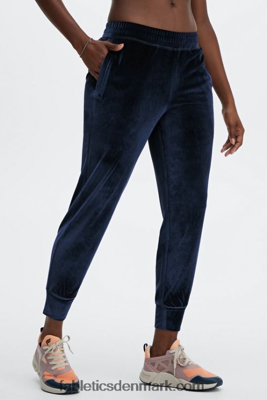 Fabletics Kvinder luksus jogger i velour PNX2T147 periwinkle punch/græsgrøn