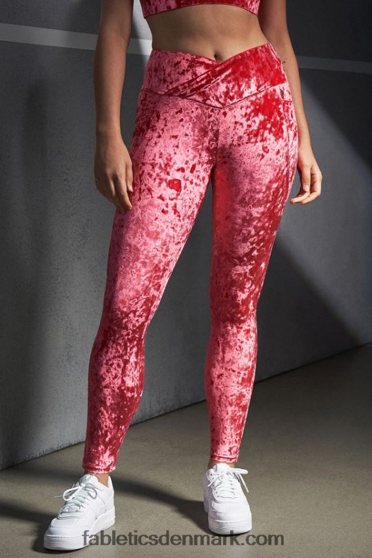 Fabletics Kvinder crossover legging i knust velour PNX2T1073 jordbær rød