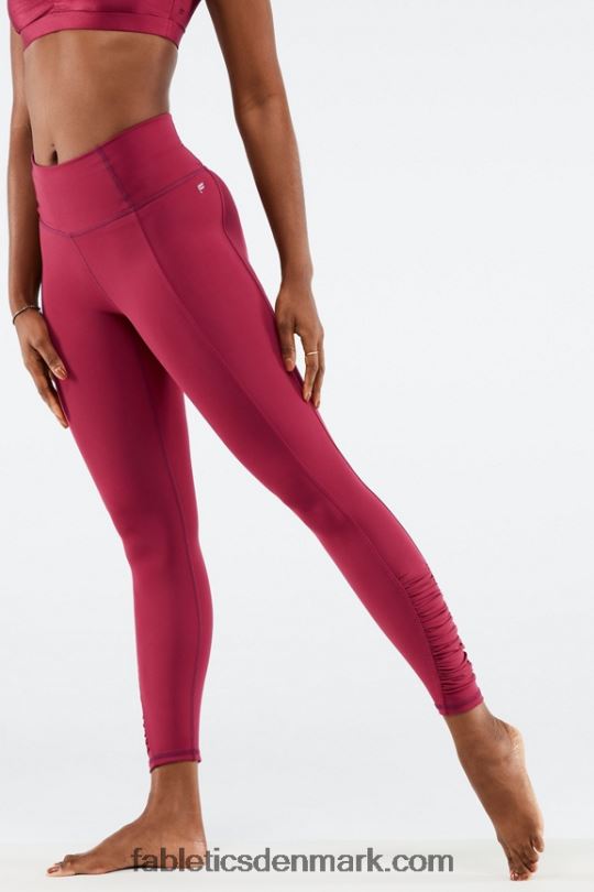 Fabletics Kvinder højtaljet pureluxe ruched 7/8 PNX2T1292 kirsebær brast