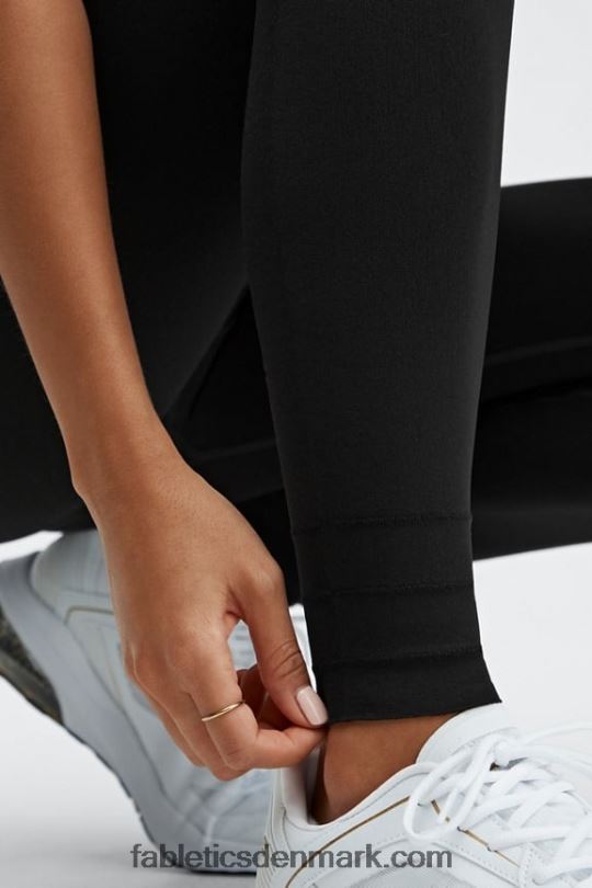 Fabletics Kvinder sculptstrikket legging med høj talje i tilpasset længde PNX2T1214 sort