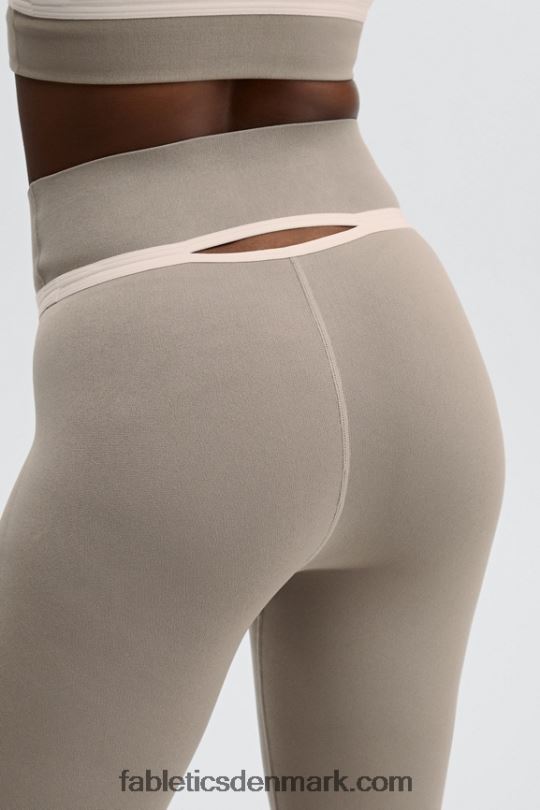 Fabletics Kvinder skulpturel legging med høj talje med udskæring PNX2T1176 røg/opal