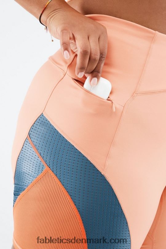 Fabletics Kvinder højtaljet motion365 run short 6\" PNX2T542 birketræ/ægte krikand/orange udbrud