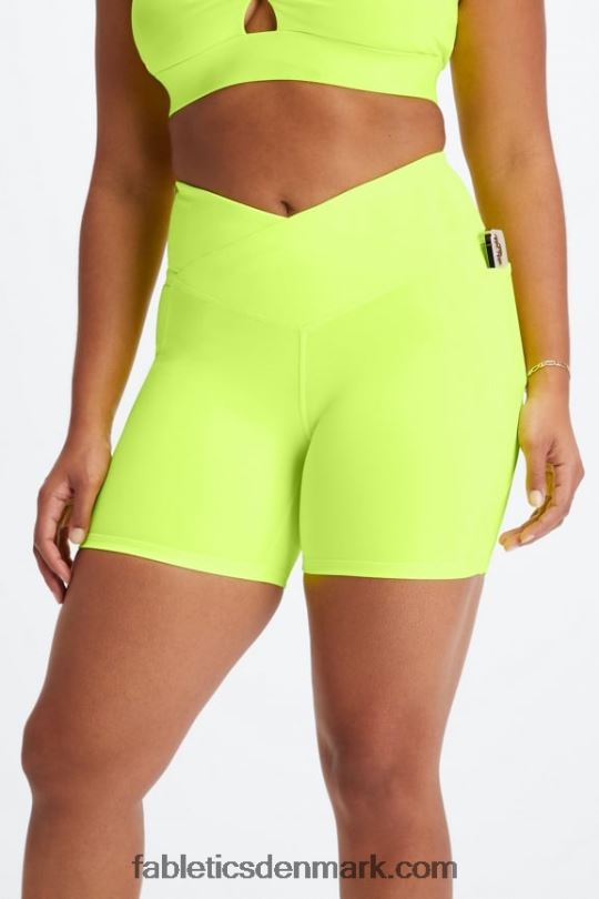 Fabletics Kvinder oasis pureluxe hw crossover 6'' kort PNX2T316 morgenfrue/new wave blomstret