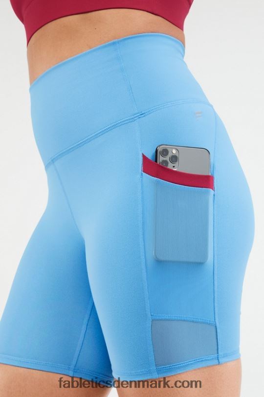 Fabletics Kvinder på farten ultra højtaljet 7\" kort PNX2T553 surf blue/cherry burst