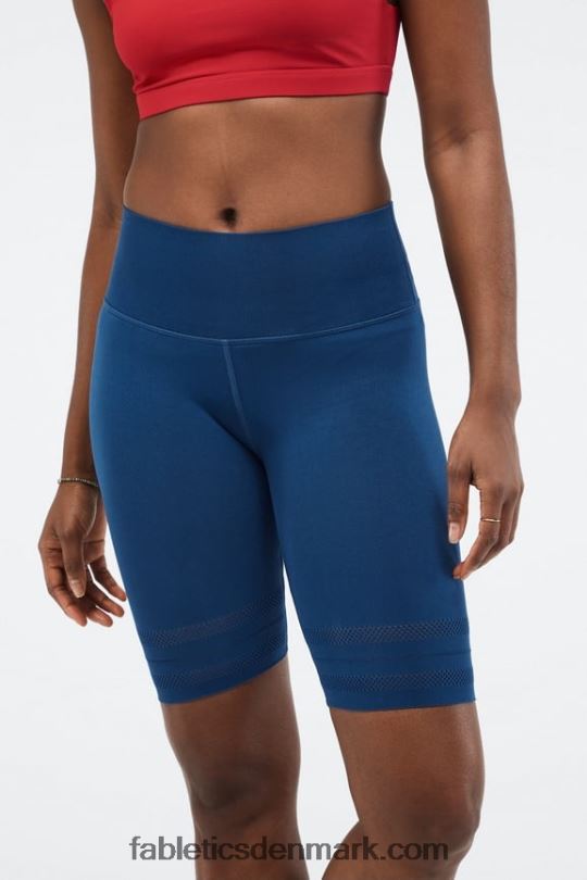 Fabletics Kvinder skulpturelt højtaljet perforeret short PNX2T578 misty bay/fersken kys