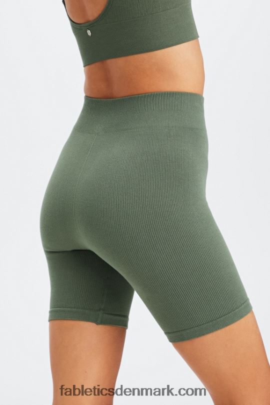 Fabletics Kvinder sky sømløs højtaljet 7" kort PNX2T446 plettet/sort