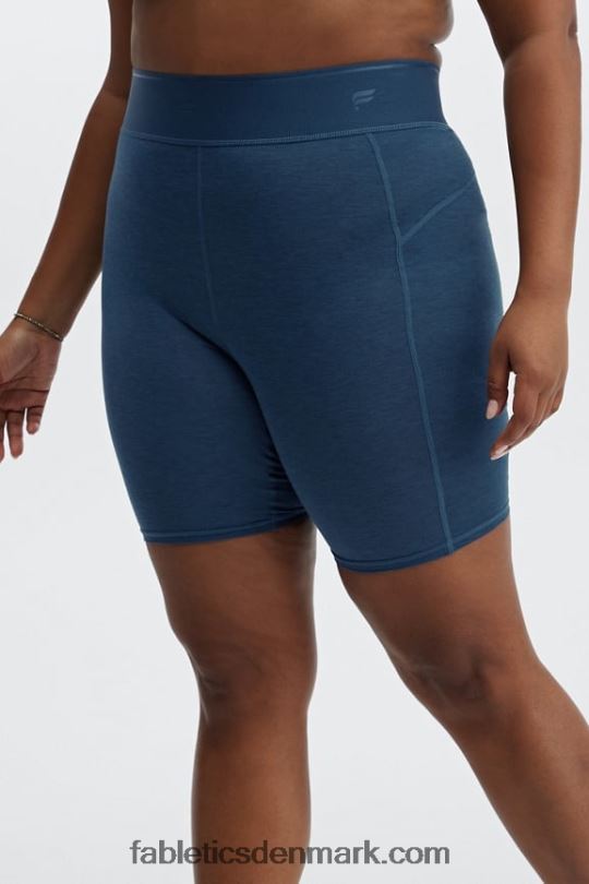 Fabletics Kvinder ultra højtaljet uld baselayer cykel kort 6" PNX2T386 pensel camo/sequoia