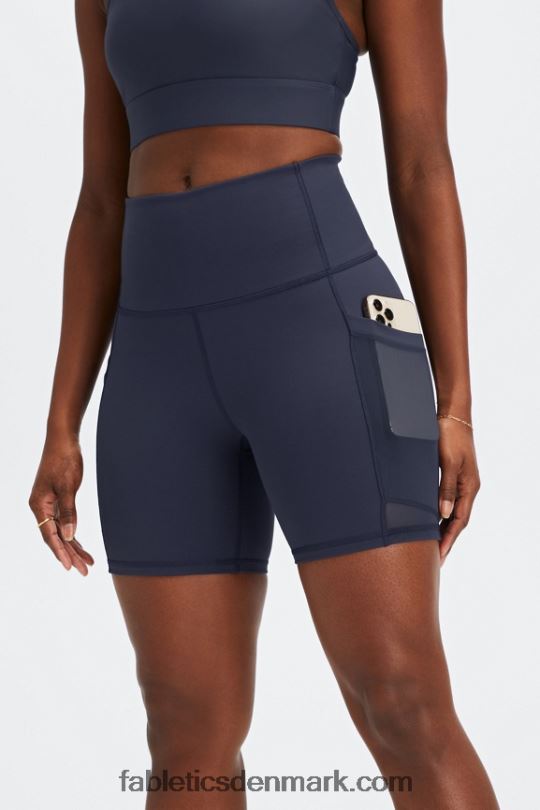 Fabletics Kvinder universal tennis på farten ultra hw 6\'\' kort PNX2T486 sort/klassisk hvid