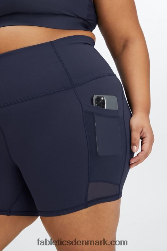 Fabletics Kvinder universal tennis på farten ultra hw 6\'\' kort PNX2T487 sort kalejdoskopisk/sort