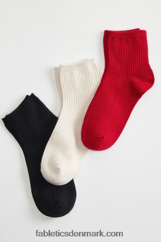 Fabletics Kvinder 3-pak sky sømløs sok 4" PNX2T3000 hejre/søde kirsebær/sort