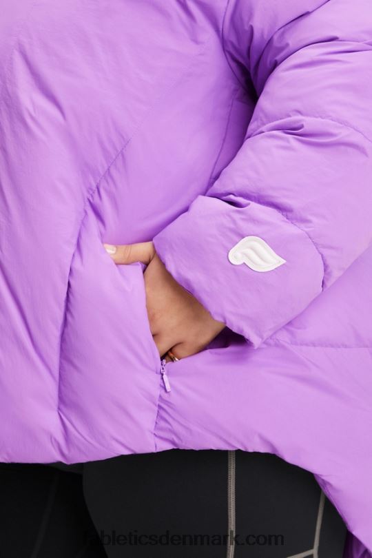 Fabletics Kvinder quiltet puffer med hætte PNX2T2784 ultraviolet/pilebark/hejre-logo