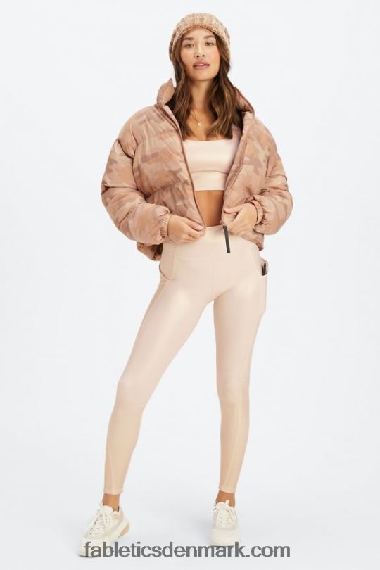 Fabletics Kvinder vandre beskåret puffer PNX2T2771 bamse stort camo/pilebark logo