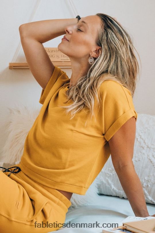 Fabletics Kvinder Cassie kortærmet sweatshirt PNX2T2055 sennep
