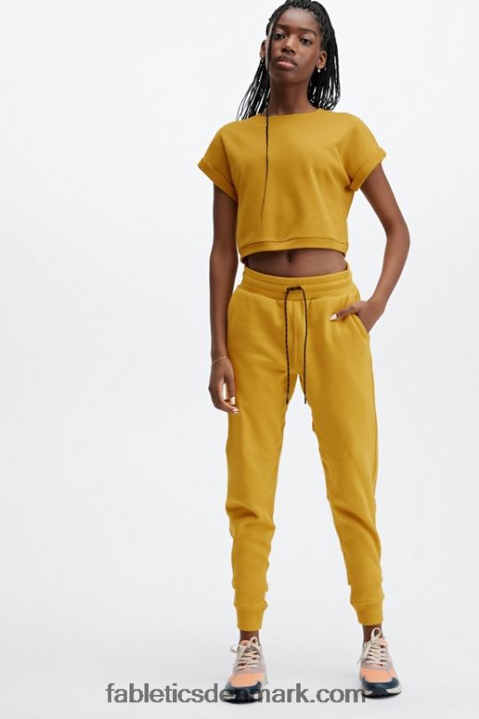 Fabletics Kvinder Cassie kortærmet sweatshirt PNX2T2055 sennep