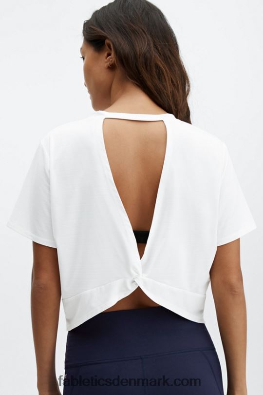 Fabletics Kvinder miljøbevidst kortærmet T-shirt med twist back PNX2T2049 hvid