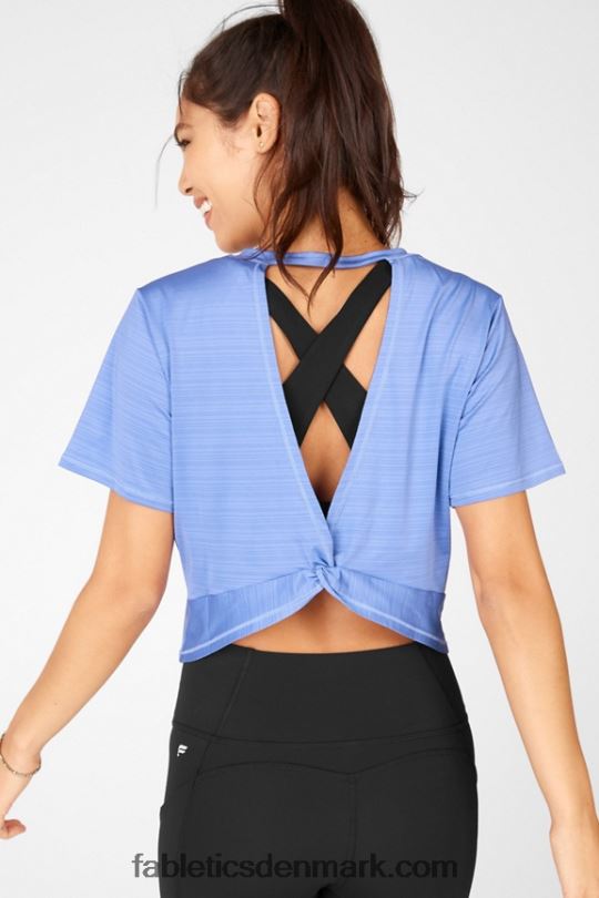 Fabletics Kvinder miljøbevidst kortærmet T-shirt med twist back PNX2T2096 riviera