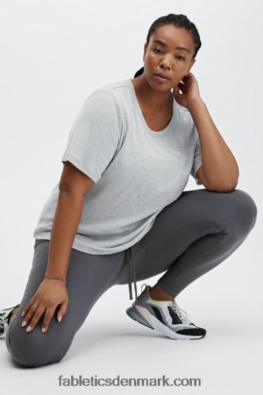 Fabletics Kvinder tinsley kortærmet t-shirt PNX2T2073 lysegrå lyng
