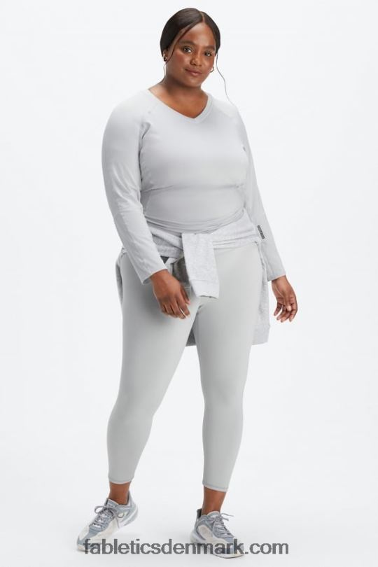 Fabletics Kvinder phoenix lite langærmet top med v-hals PNX2T2592 mineralgrå/sort knockout