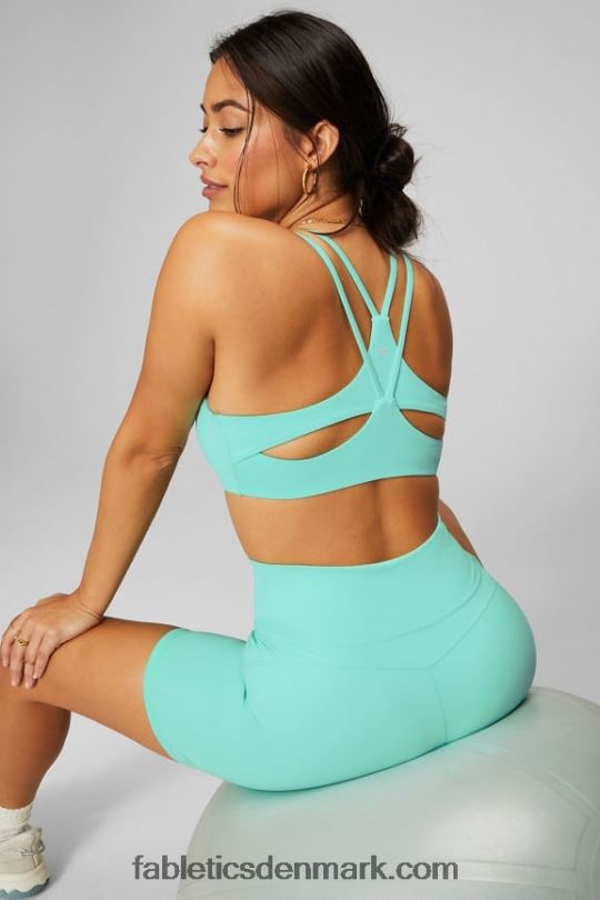 Fabletics Kvinder den vigtigste bh med lav effekt PNX2T1453 neon ved poolen