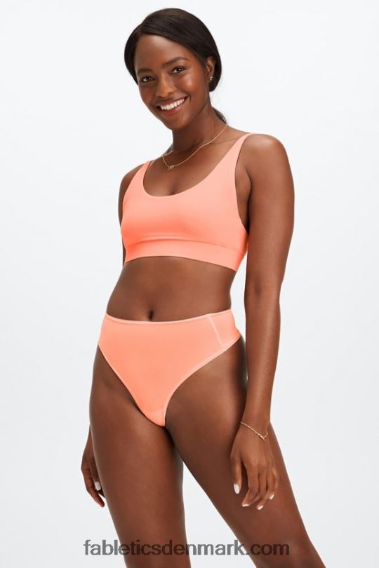 Fabletics Kvinder fin touch bralette med rund hals PNX2T1572 koral