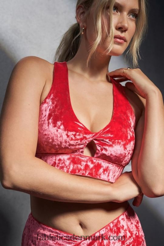 Fabletics Kvinder oasis knust velour twist sports bh PNX2T1526 jordbær rød