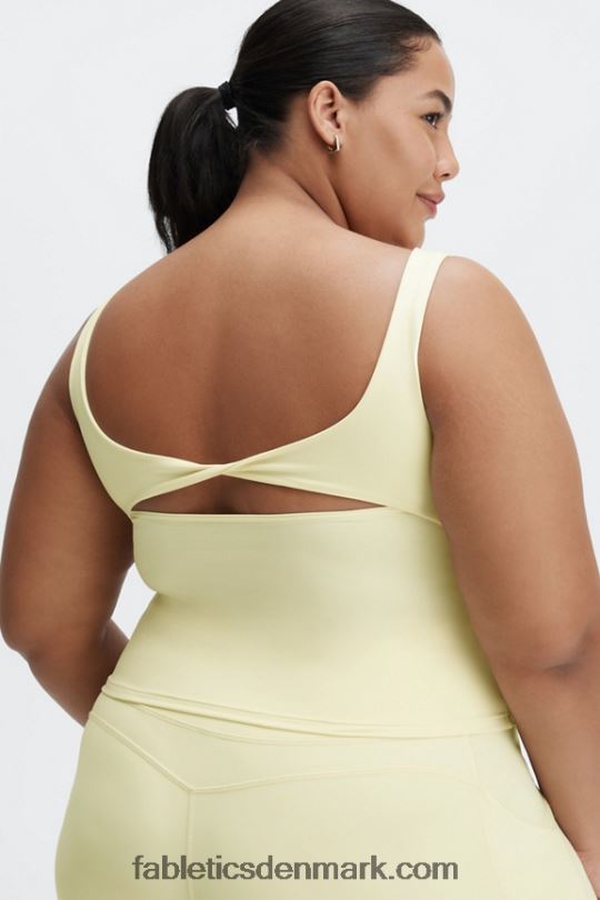 Fabletics Kvinder oasis twist indbygget bh tank PNX2T1500 kærnemælk