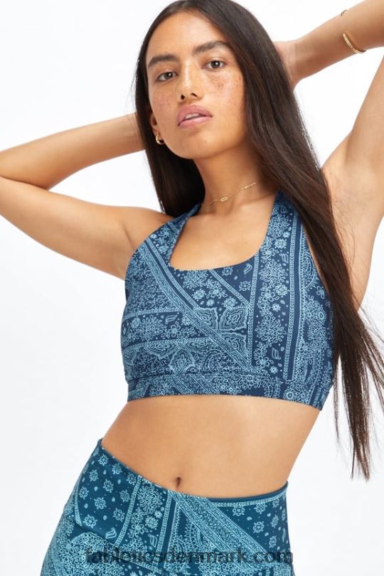 Fabletics Kvinder boost medium impact sports bh 121 PNX2T1789 blå nova bandana/tapioka