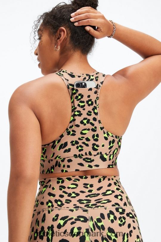 Fabletics Kvinder on-the-go medium impact sports bh 114 PNX2T1753 ørken bølget løve