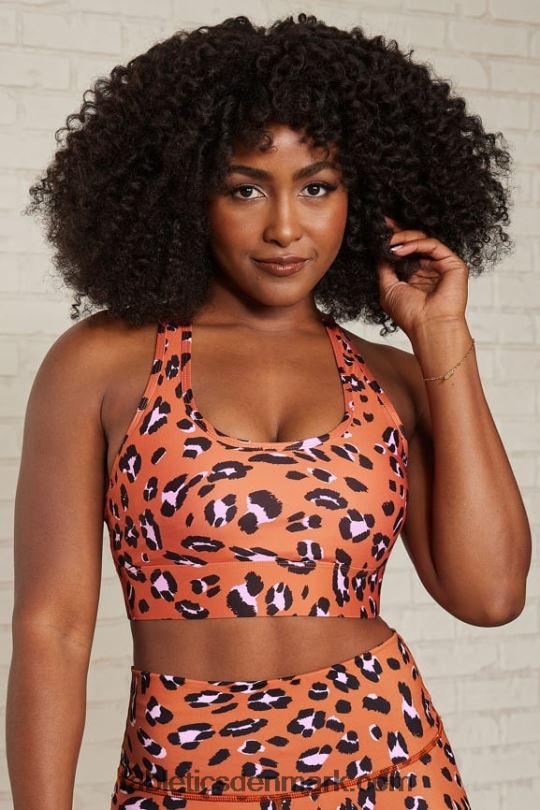 Fabletics Kvinder on-the-go medium impact sports bh 115 PNX2T1755 brændt okker bølget løve