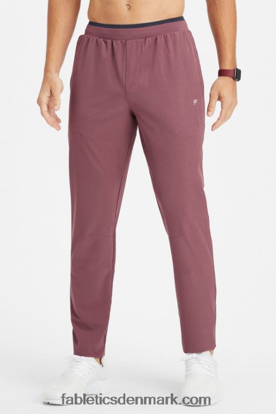 Fabletics Mænd den grundlæggende buks PNX2T3073 røg rød