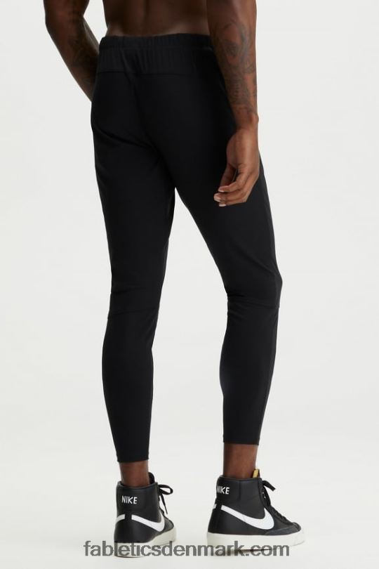 Fabletics Mænd overtagelsesbuksen PNX2T3107 sort
