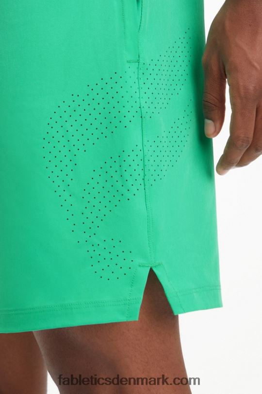 Fabletics Mænd den grundlæggende korte 164 PNX2T3335 væsentlig grøn perforering
