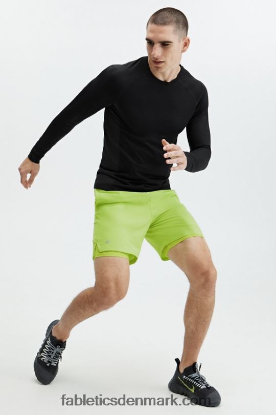 Fabletics Mænd den grundlæggende korte (foret) PNX2T3321 livlig lime