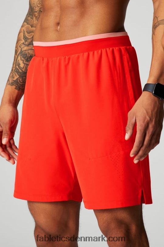 Fabletics Mænd den grundlæggende korte ii 160 PNX2T3272 ildglød perforeret