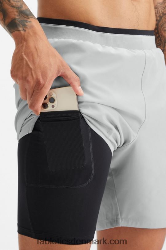 Fabletics Mænd den grundlæggende korte ii (foret) 133 PNX2T3128 mineralgrå