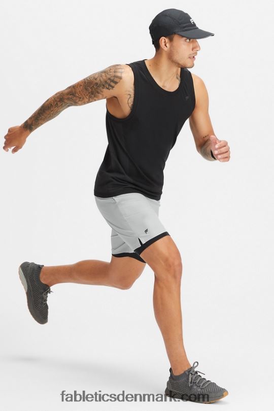 Fabletics Mænd den grundlæggende korte ii (foret) 133 PNX2T3128 mineralgrå