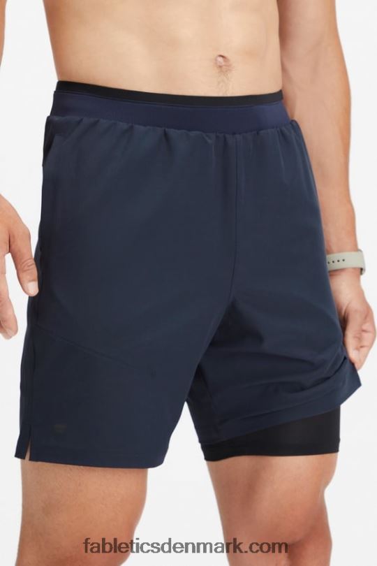 Fabletics Mænd den grundlæggende korte ii (foret) 134 PNX2T3134 klassisk flåde
