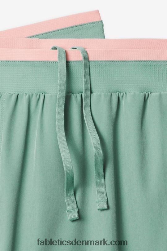 Fabletics Mænd den grundlæggende korte ii (foret) 137 PNX2T3147 grå timian perforeret