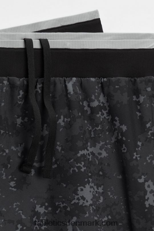 Fabletics Mænd den grundlæggende korte ii (foret) 138 PNX2T3152 sort nueue camo
