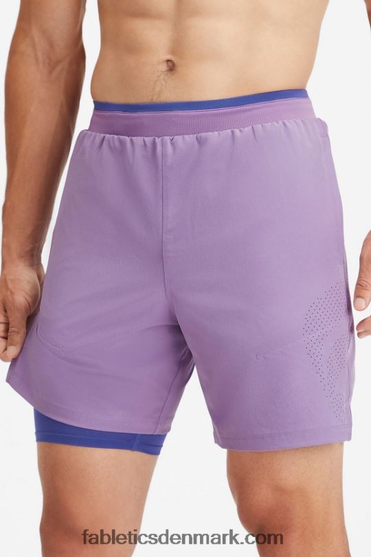 Fabletics Mænd den grundlæggende korte ii (foret) 162 PNX2T3303 lilla vibe perforeret