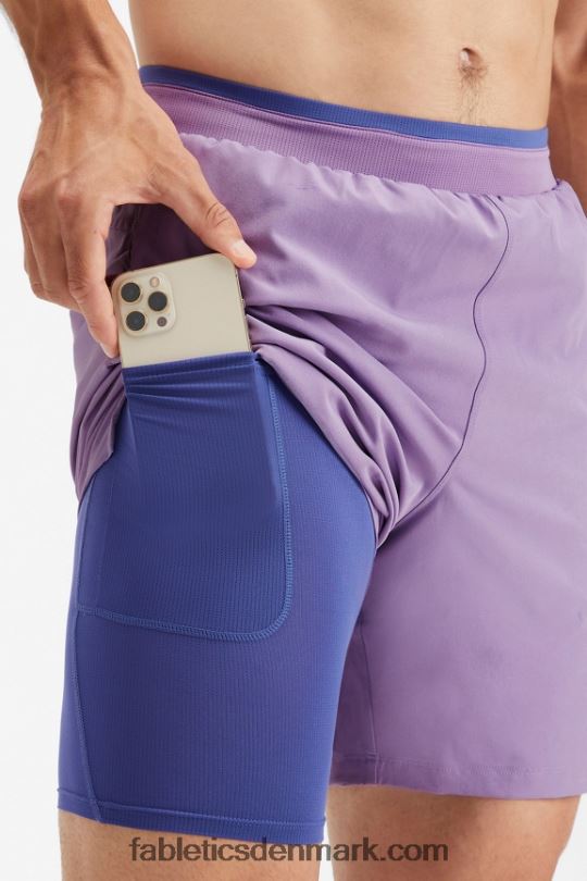 Fabletics Mænd den grundlæggende korte ii (foret) 162 PNX2T3303 lilla vibe perforeret