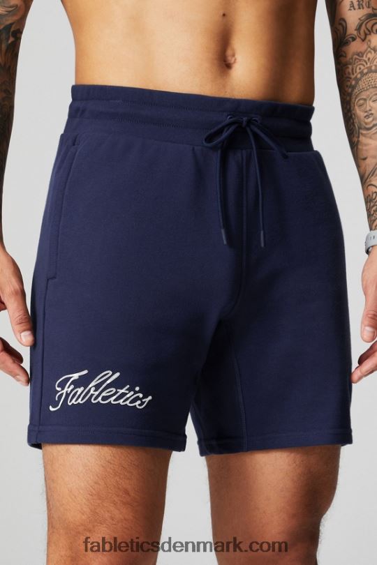 Fabletics Mænd den lette go-to short PNX2T3283 dyb marineblå kæde