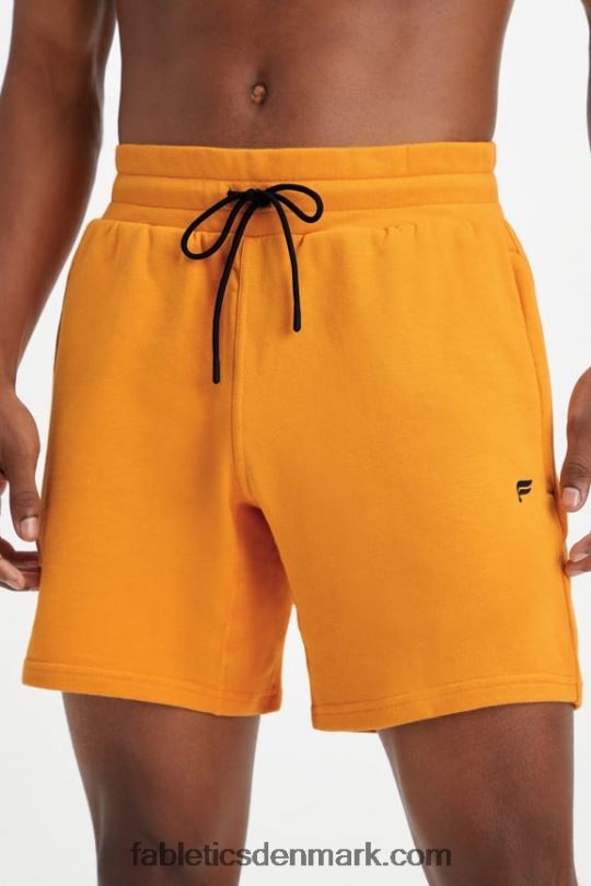 Fabletics Mænd den lette go-to short PNX2T3288 gylden okker