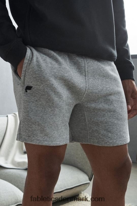 Fabletics Mænd go-to short PNX2T3309 klassisk grå lyng