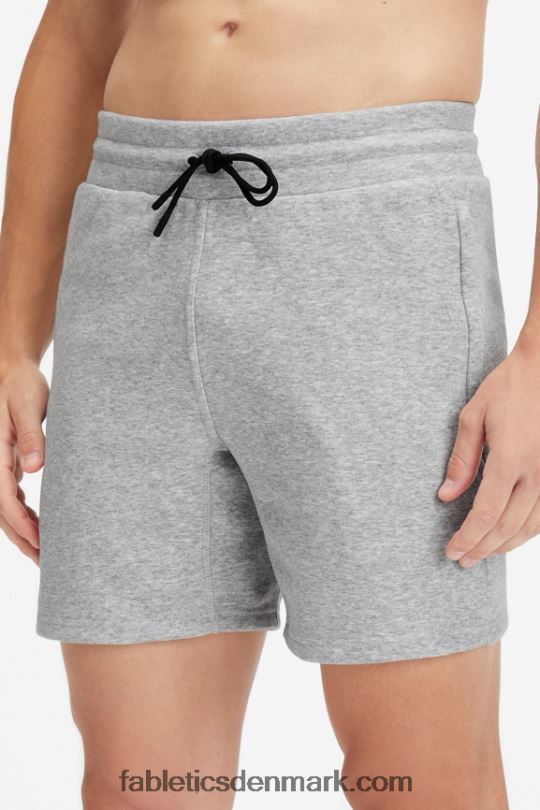 Fabletics Mænd go-to short PNX2T3309 klassisk grå lyng