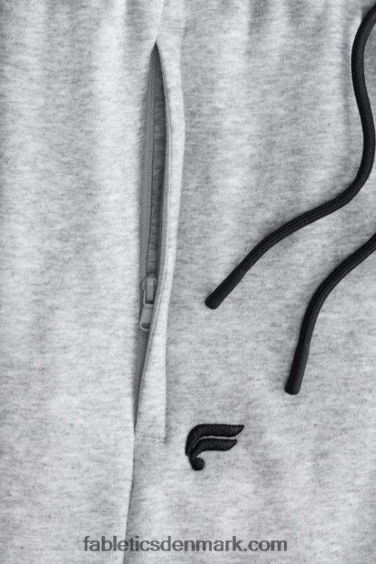 Fabletics Mænd go-to short PNX2T3309 klassisk grå lyng