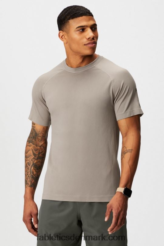 Fabletics Mænd træningsdagen tee 186 PNX2T3548 brutalistisk kaki